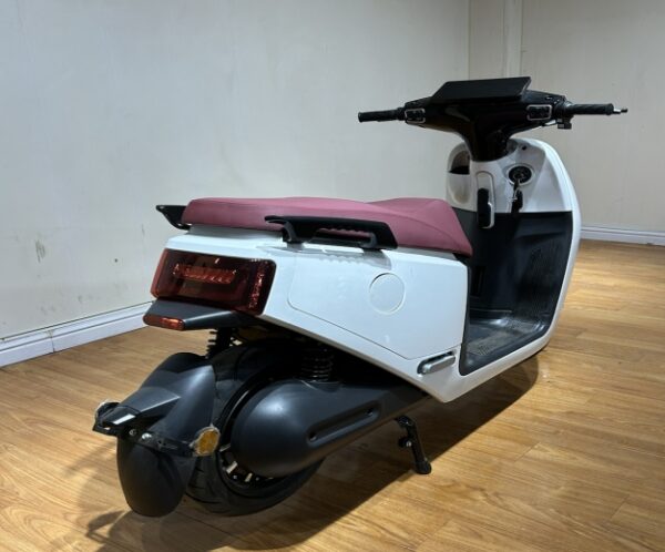 Retro Electric Scooter Gogoplus - Image 2